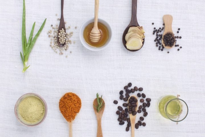 https://www.itoozhiayurveda.in/wp-content/uploads/2016/12/Skin-therapy.jpg