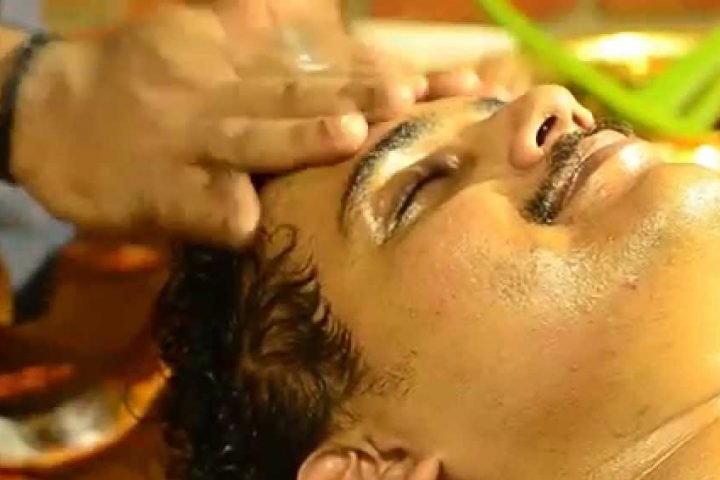 https://www.itoozhiayurveda.in/wp-content/uploads/2017/04/Uveitis-treatment.jpg